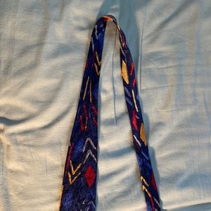 This is a bolgheri tie